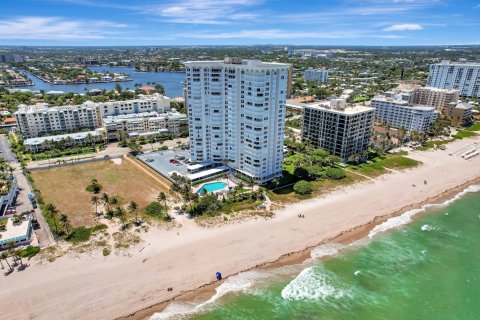 Condominio en venta en Pompano Beach, Florida, 2 dormitorios, 165.46 m2 № 1210515 - foto 6