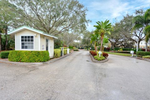 Condo in Stuart, Florida, 2 bedrooms  № 961507 - photo 23