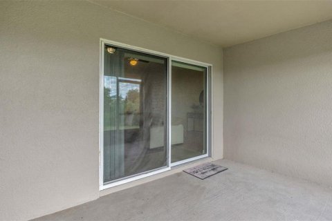 Townhouse in Davenport, Florida 3 bedrooms, 156.91 sq.m. № 1286724 - photo 30