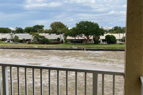 Condo in Boca Raton, Florida, 1 bedroom  № 1351914 - photo 16