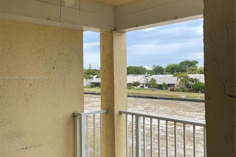 Copropriété à louer à Boca Raton, Floride: 1 chambre, 77.67 m2 № 1351914 - photo 5