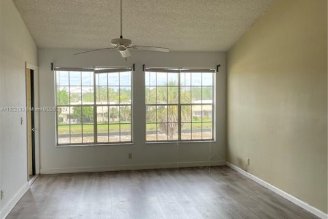 Condo in Boca Raton, Florida, 1 bedroom  № 1351914 - photo 14