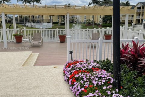 Condo in Boca Raton, Florida, 1 bedroom  № 1351914 - photo 10