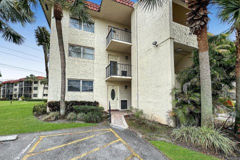 Copropriété à vendre à Pembroke Pines, Floride: 2 chambres, 108.7 m2 № 1142050 - photo 23