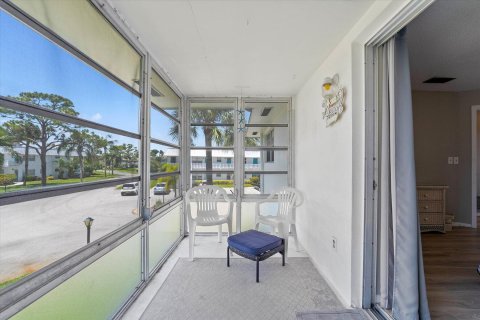 Copropriété à vendre à Stuart, Floride: 2 chambres, 92.16 m2 № 1224585 - photo 16