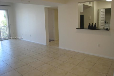 Condo in Hollywood, Florida, 2 bedrooms  № 1238792 - photo 4