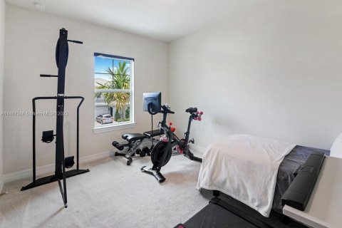 Touwnhouse à vendre à Hollywood, Floride: 3 chambres, 164.34 m2 № 927055 - photo 17