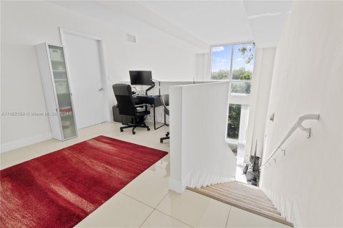 Condominio en venta en Miami, Florida, 2 dormitorios, 98.1 m2 № 1414011 - foto 4