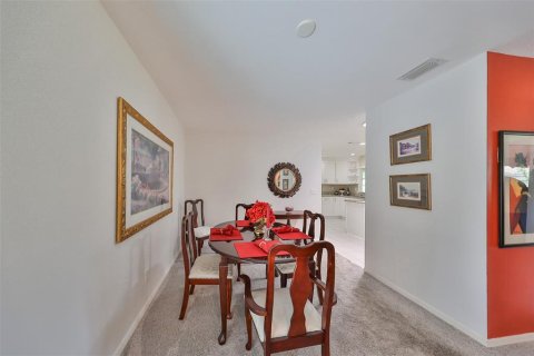 Condominio en venta en Sun City Center, Florida, 2 dormitorios, 152.55 m2 № 1347165 - foto 8