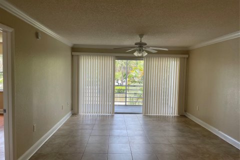 Copropriété à vendre à Sunrise, Floride: 2 chambres, 116.31 m2 № 1188788 - photo 15