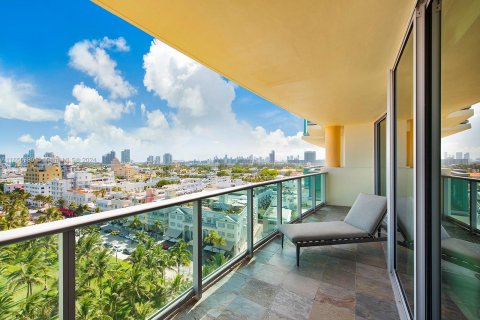 Condominio en alquiler en Miami Beach, Florida, 2 dormitorios, 154.22 m2 № 1355124 - foto 9