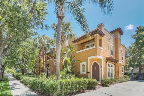 Copropriété à vendre à Orlando, Floride: 3 chambres, 173.73 m2 № 1201448 - photo 4