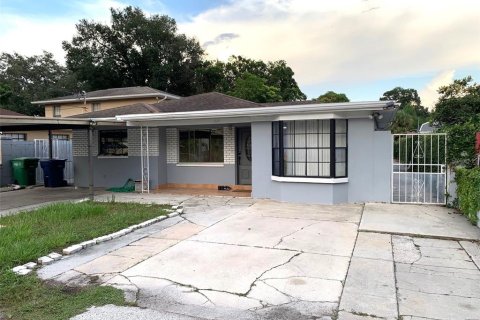 Villa ou maison à louer à Tampa, Floride: 3 chambres, 127.46 m2 № 1354233 - photo 3