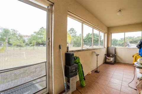 Villa ou maison à vendre à Clewiston, Floride: 4 chambres, 218.69 m2 № 1180599 - photo 20