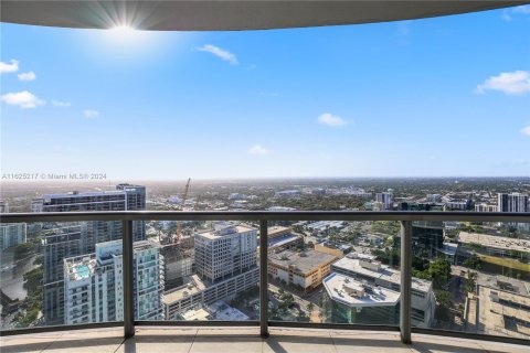 Condo in Fort Lauderdale, Florida, 3 bedrooms  № 1271836 - photo 29