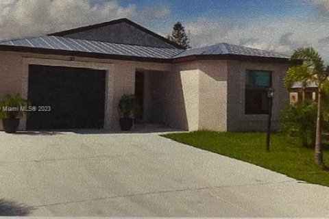 House in Port St. Lucie, Florida 3 bedrooms, 160.07 sq.m. № 841161 - photo 1