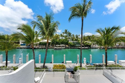 Adosado en venta en Miami Beach, Florida, 3 dormitorios, 224.82 m2 № 1345346 - foto 27