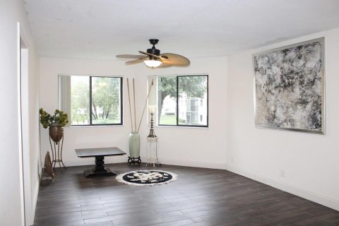 Condominio en venta en Lake Worth, Florida, 2 dormitorios, 104.52 m2 № 949914 - foto 12