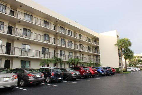 Condominio en venta en Lake Worth, Florida, 2 dormitorios, 104.52 m2 № 949914 - foto 18