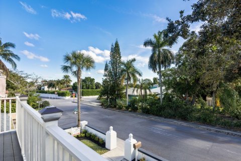 Villa ou maison à vendre à Lake Worth, Floride: 4 chambres, 240.06 m2 № 860321 - photo 23