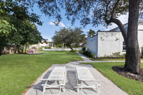 Casa en venta en Lake Worth, Florida, 4 dormitorios, 240.06 m2 № 860321 - foto 17