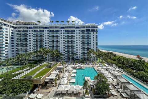 Condominio en venta en Miami Beach, Florida, 1 dormitorio, 70.61 m2 № 1230670 - foto 12