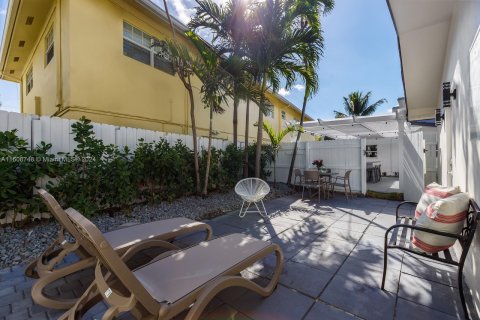 Immobilier commercial à vendre à Lauderdale-by-the-Sea, Floride: 301.47 m2 № 1230654 - photo 21