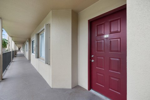 Condominio en venta en Pembroke Pines, Florida, 2 dormitorios, 112.13 m2 № 1230653 - foto 30