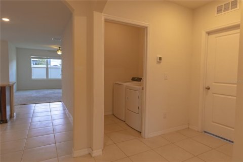 Casa en venta en Zephyrhills, Florida, 4 dormitorios, 171.5 m2 № 1248730 - foto 24