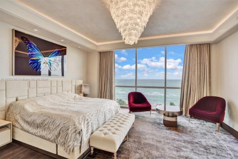 Condo in Sunny Isles Beach, Florida, 3 bedrooms  № 1347606 - photo 23