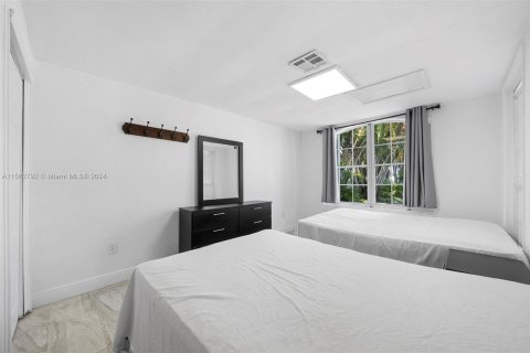 Casa en venta en Dania Beach, Florida, 3 dormitorios, 135.64 m2 № 1097173 - foto 9