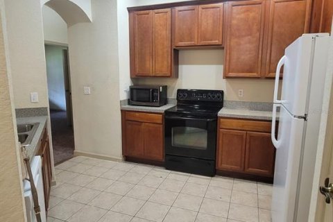 Condo in Kissimmee, Florida, 3 bedrooms  № 1378170 - photo 2