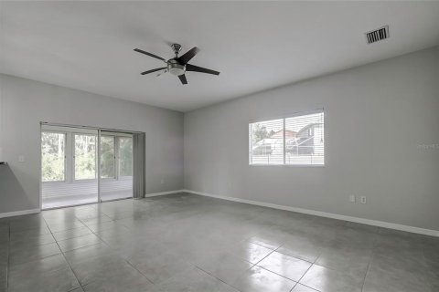 Villa ou maison à louer à Tampa, Floride: 4 chambres, 274.53 m2 № 1378171 - photo 16