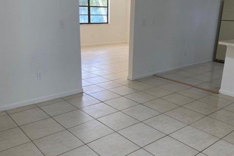 Casa en venta en West Palm Beach, Florida, 4 dormitorios, 152.92 m2 № 1225650 - foto 18