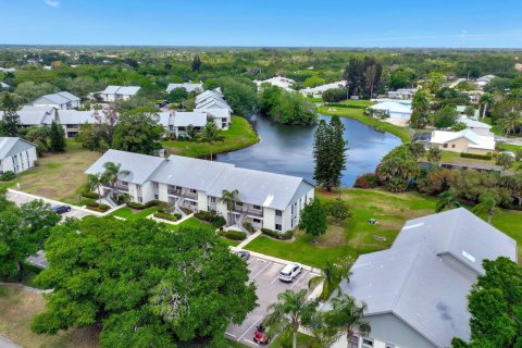 Copropriété à vendre à Stuart, Floride: 2 chambres, 97.27 m2 № 1118134 - photo 2