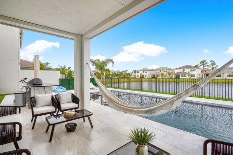 Casa en venta en Lake Worth, Florida, 5 dormitorios, 259.75 m2 № 1118136 - foto 6