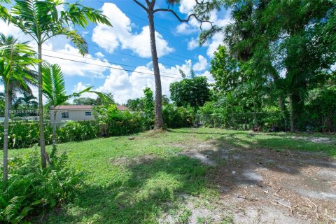 Villa ou maison à vendre à Lauderhill, Floride: 3 chambres, 77.67 m2 № 1332985 - photo 16