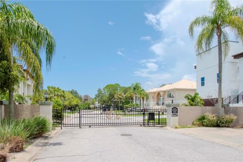 Villa ou maison à vendre à New Port Richey, Floride: 3 chambres, 198.25 m2 № 1268289 - photo 24