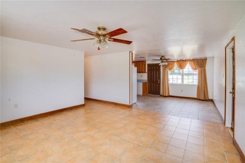 Villa ou maison à vendre à Tampa, Floride: 3 chambres, 114.46 m2 № 1313526 - photo 8