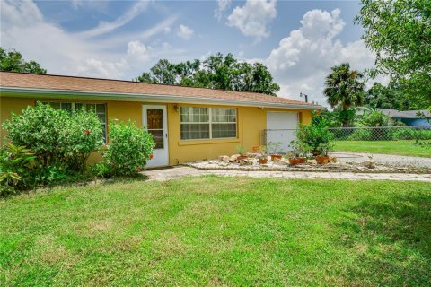 Villa ou maison à vendre à Tampa, Floride: 3 chambres, 114.46 m2 № 1313526 - photo 2