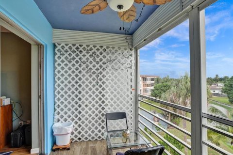 Condominio en venta en Lauderdale Lakes, Florida, 2 dormitorios, 94.85 m2 № 804970 - foto 9