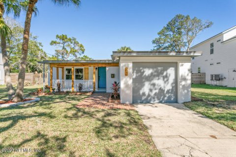 Villa ou maison à vendre à Saint Augustine, Floride: 3 chambres, 97.83 m2 № 802172 - photo 2