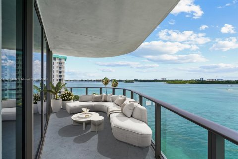 Copropriété à vendre à Bay Harbor Islands, Floride: 4 chambres, 294.87 m2 № 1329744 - photo 7