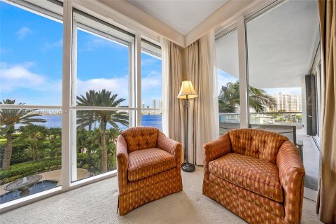 Copropriété à vendre à Aventura, Floride: 3 chambres, 227.61 m2 № 1269005 - photo 19