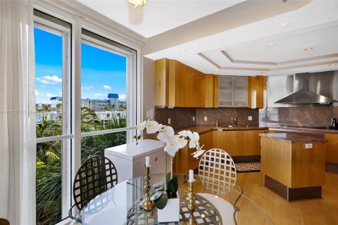 Condo in Aventura, Florida, 3 bedrooms  № 1269005 - photo 26