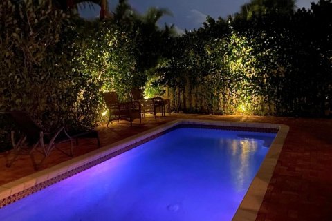 Villa ou maison à vendre à Juno Beach, Floride: 4 chambres, 247.49 m2 № 892141 - photo 13