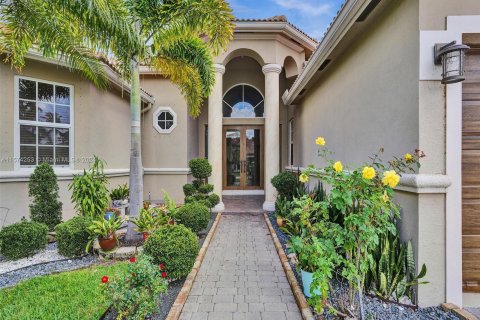 Villa ou maison à vendre à Coral Springs, Floride: 5 chambres, 276.85 m2 № 1136169 - photo 4