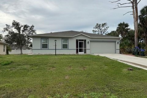 Villa ou maison à vendre à North Port, Floride: 4 chambres, 171.87 m2 № 1145007 - photo 1