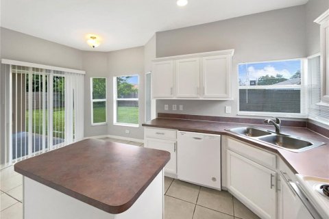 Villa ou maison à vendre à Kissimmee, Floride: 3 chambres, 143.91 m2 № 1347119 - photo 11