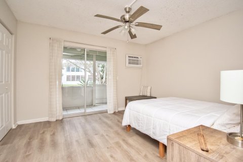 Condominio en venta en Deerfield Beach, Florida, 1 dormitorio, 54.35 m2 № 959588 - foto 11